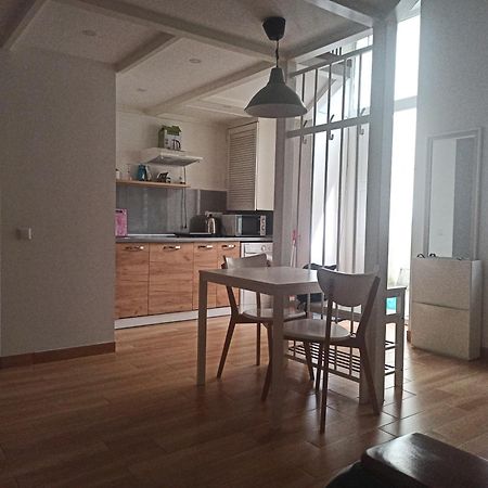 Smart City Apartament Lviv Bagian luar foto