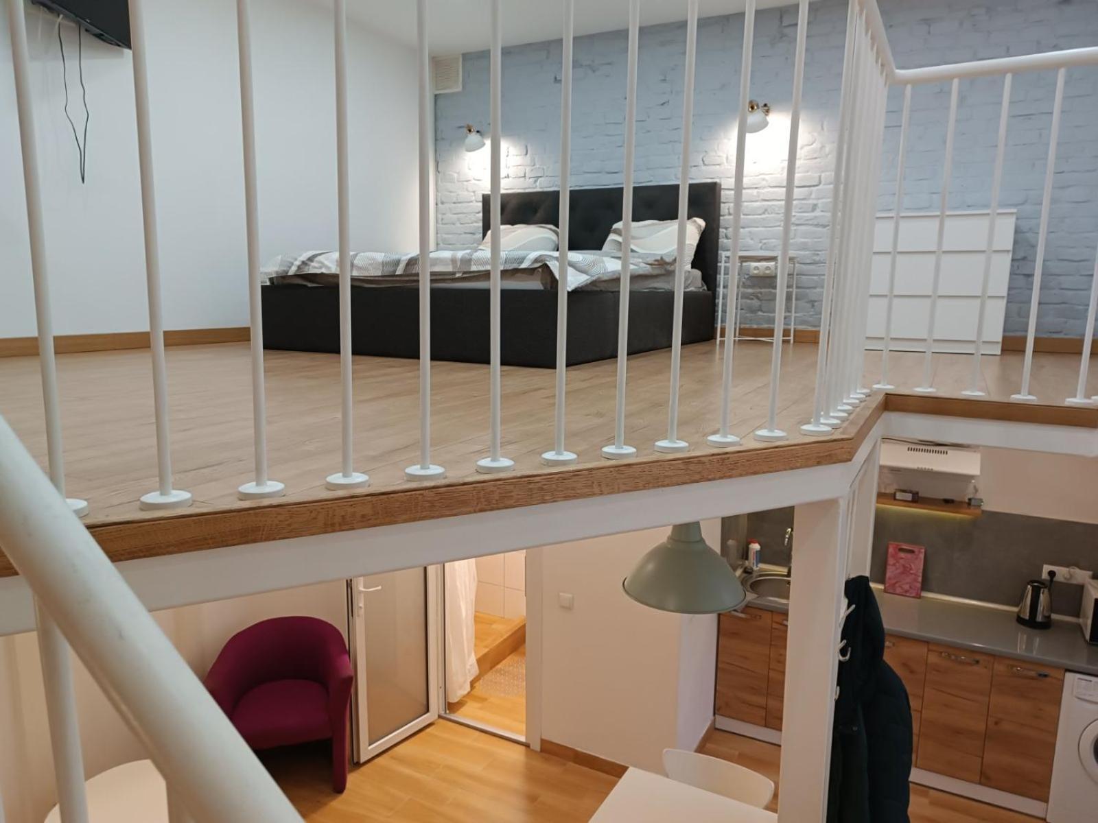 Smart City Apartament Lviv Bagian luar foto