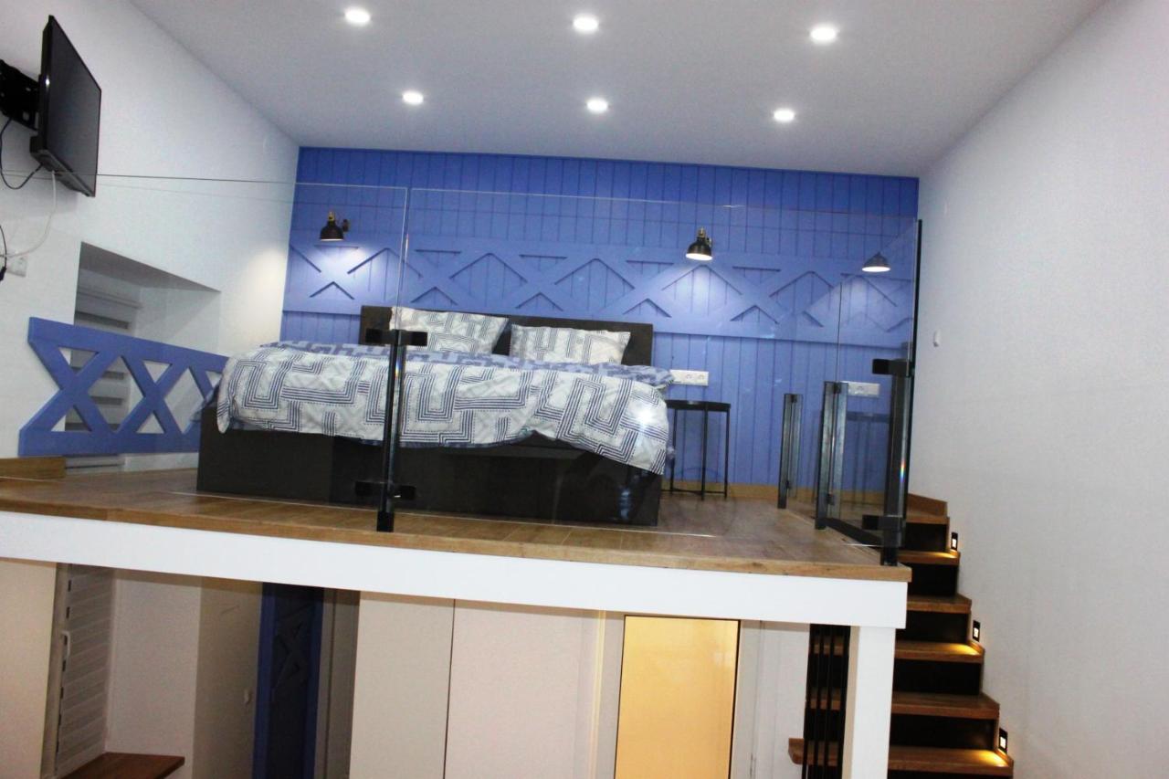 Smart City Apartament Lviv Bagian luar foto