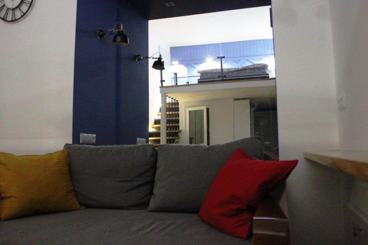 Smart City Apartament Lviv Bagian luar foto