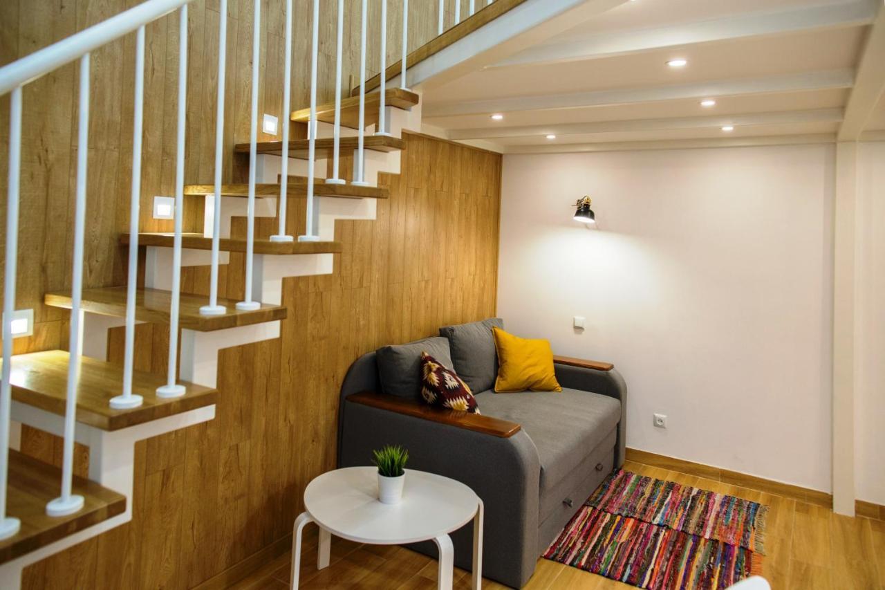 Smart City Apartament Lviv Bagian luar foto