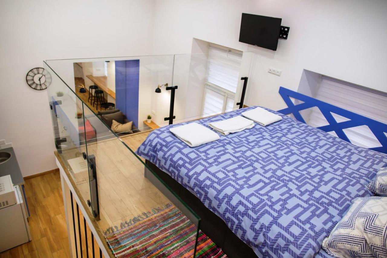 Smart City Apartament Lviv Bagian luar foto