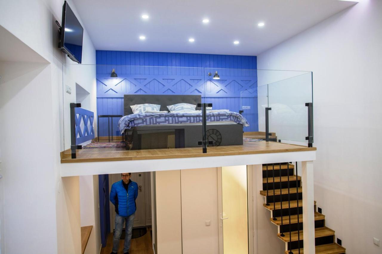 Smart City Apartament Lviv Bagian luar foto